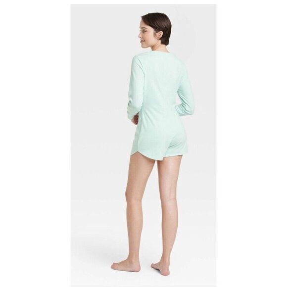 Colsie Glitter Romper Short Pajama Long Sleeve Mint Green Women’s L Metallic EUC - Picture 11 of 16